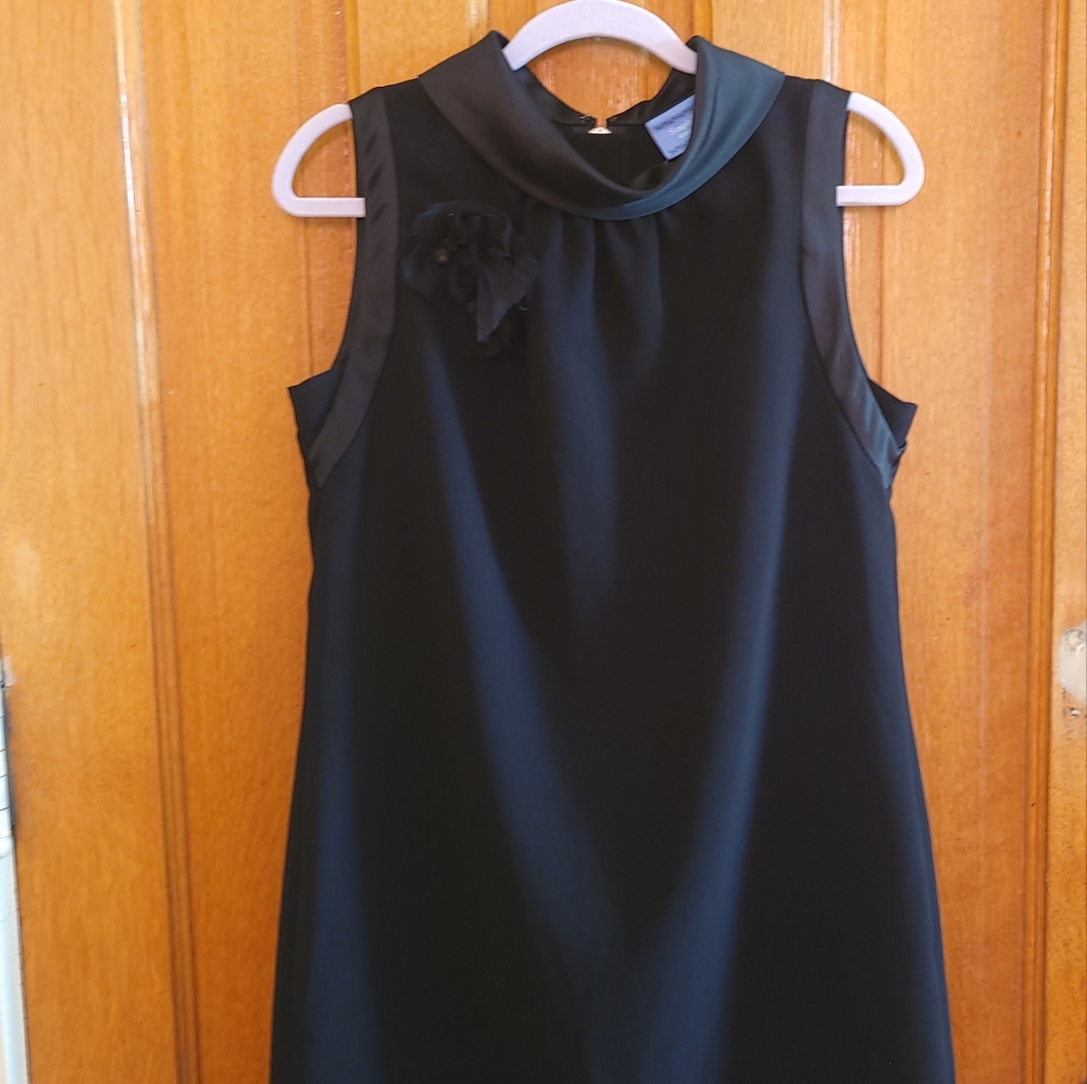Simply Vera Wang black cocktail mini dress